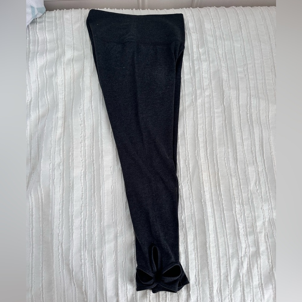 Aerie Grey Cutout Leggings Size M - Picture 4 of 5